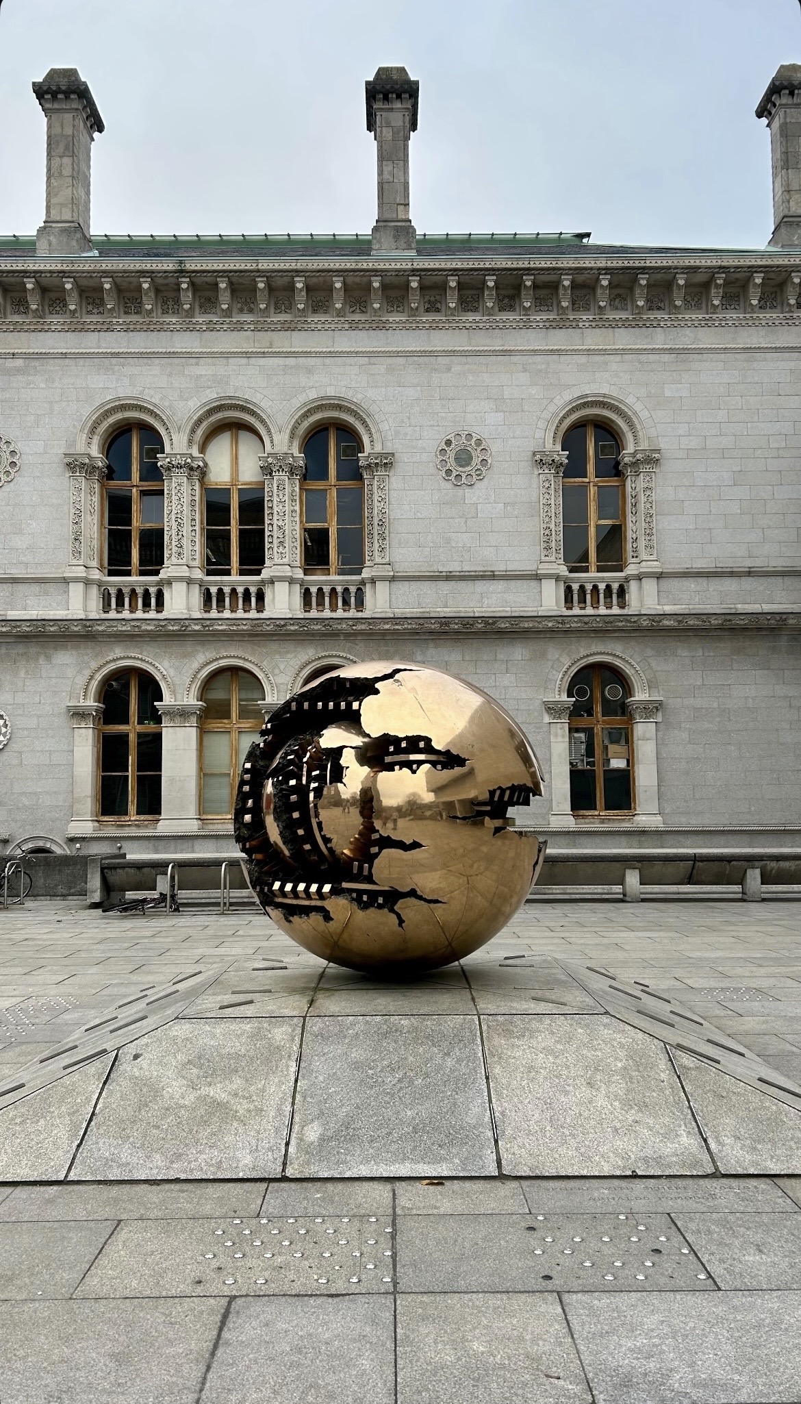 circuit-irlande-10-jours-monument