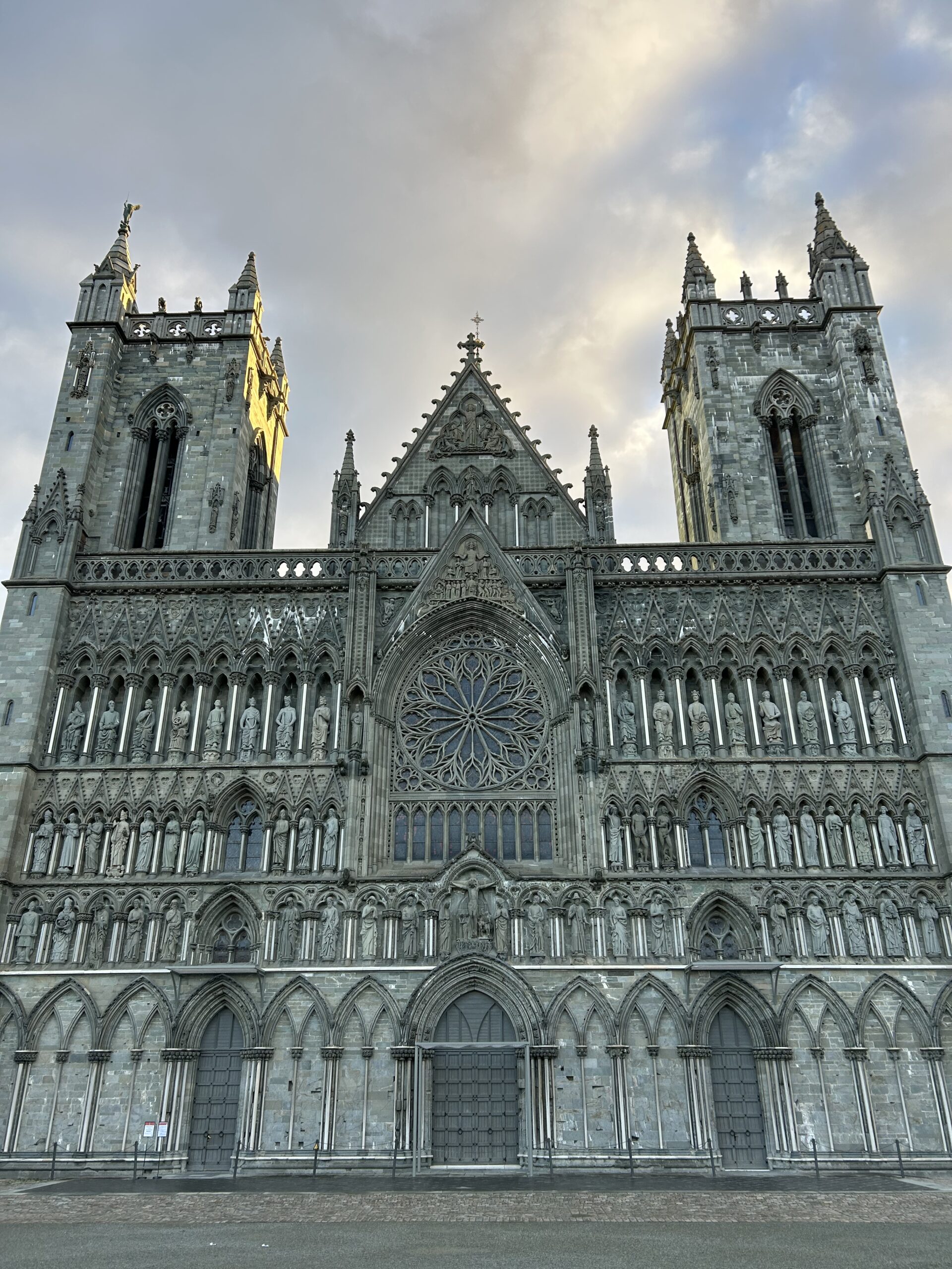voyage-en-norvège-trondheim-cathedrale