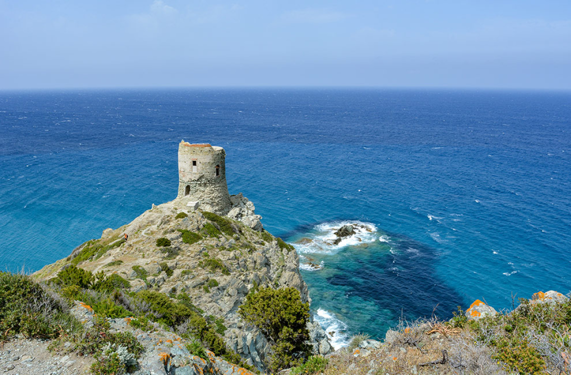 séjour-en-corse-tours-génoises